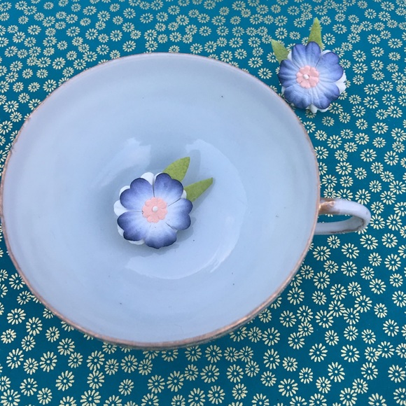 OOAK handmade eco-friendly flower earrings - Picture 4 of 8